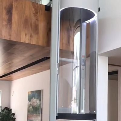 Ascensore a capsula controllato da microprocessore con arresto di emergenza
